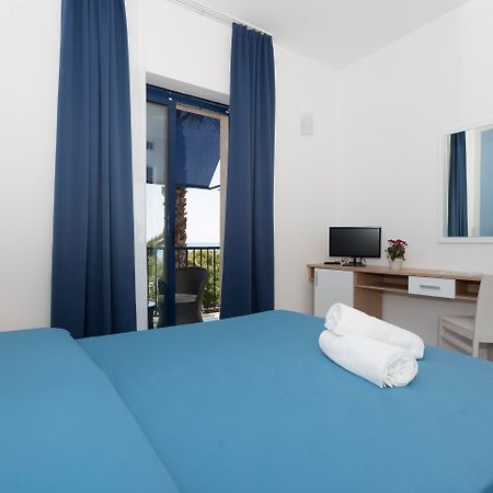 Ticho'S Greenblu Hotel Кастелланета-Марина Екстер'єр фото