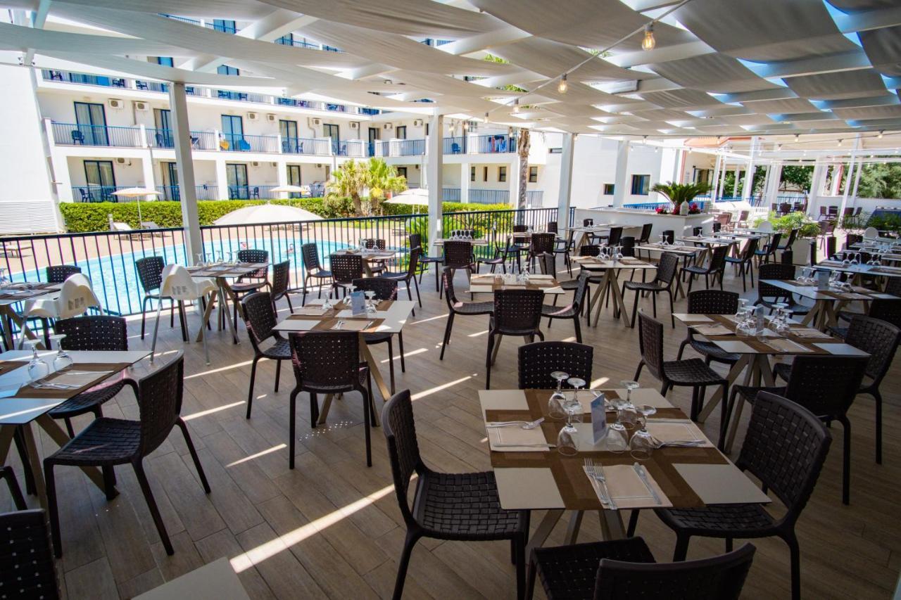Ticho'S Greenblu Hotel Кастелланета-Марина Екстер'єр фото