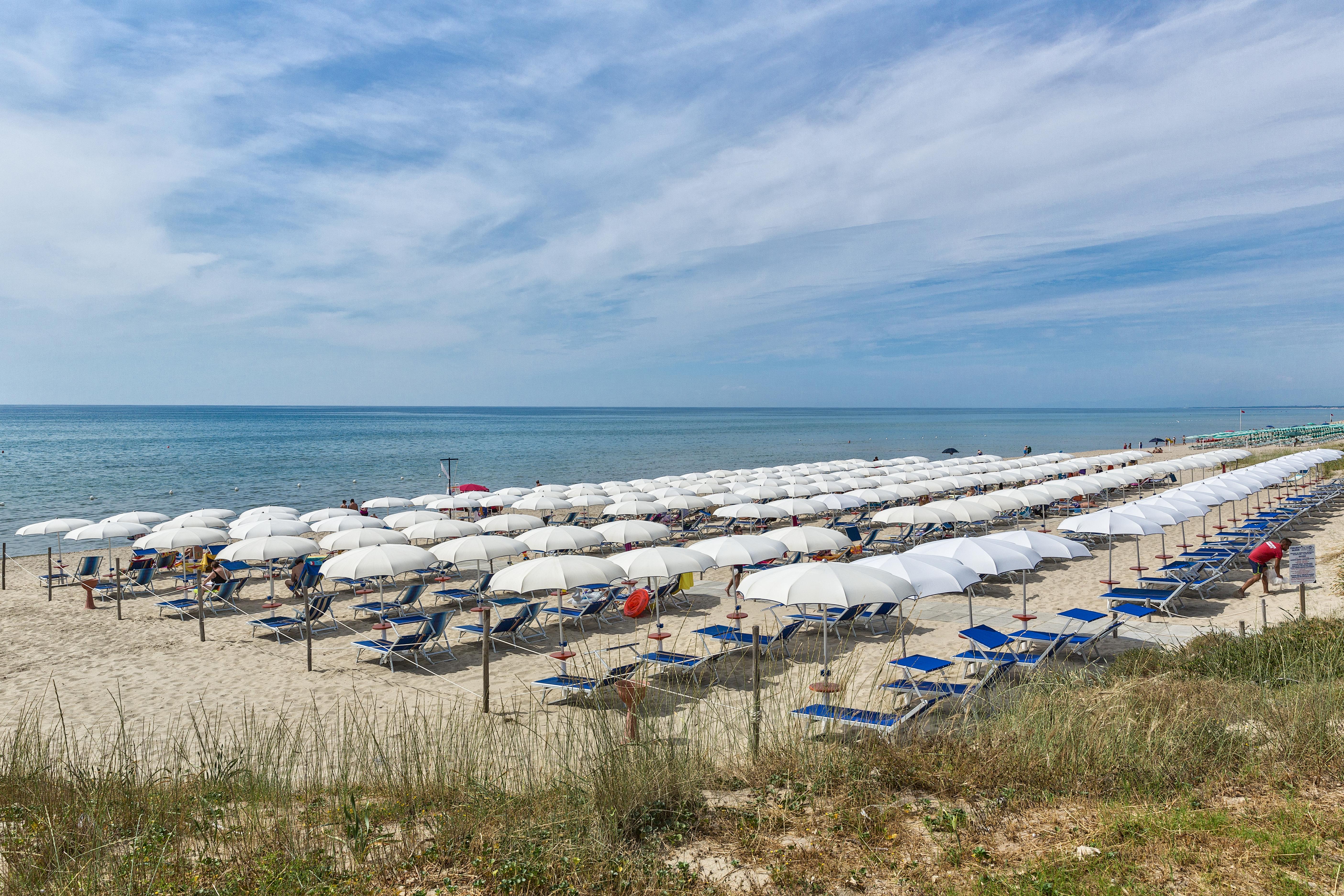 Ticho'S Greenblu Hotel Кастелланета-Марина Екстер'єр фото